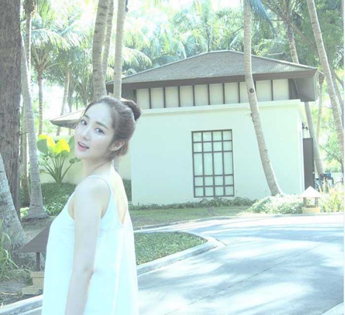 A picture of Park Min Young.